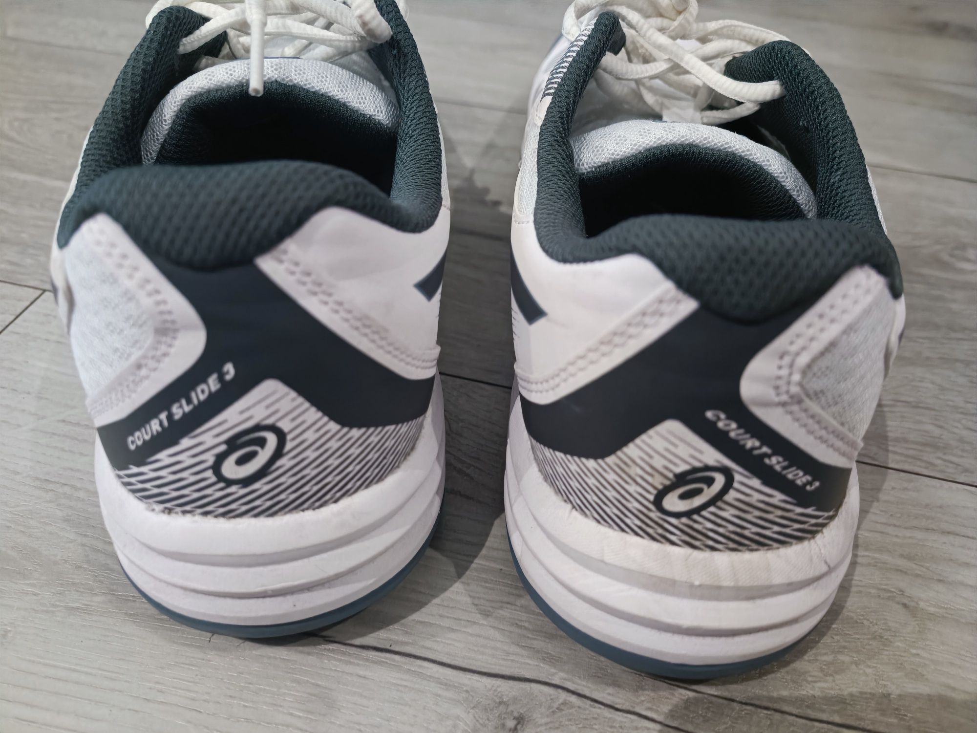 Buty Asics Court Slide 3, rozm. 44,5