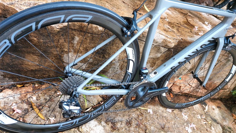 Mafrabike Rodas d carbono Tufo  oportunidade