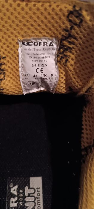 Sapatos de biqueira de aço (proteção)