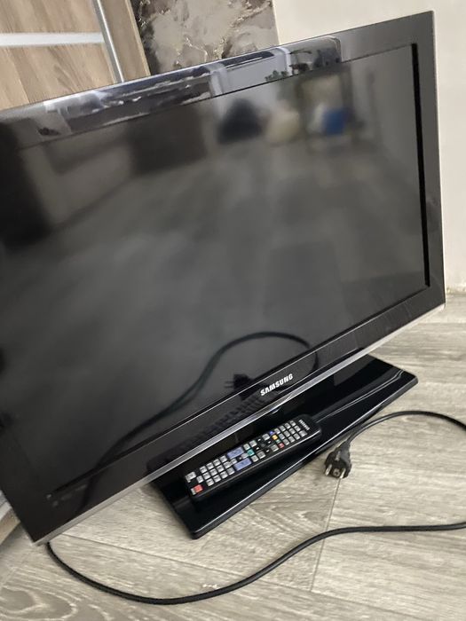 Телевізор Samsung LE32C530F1W