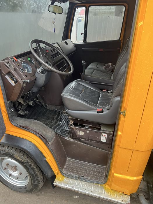 Продам!  Робочию машину