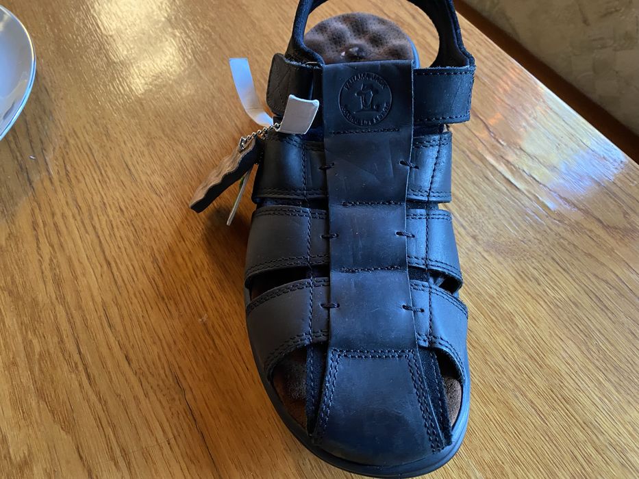 Босоніжки для чоловіка