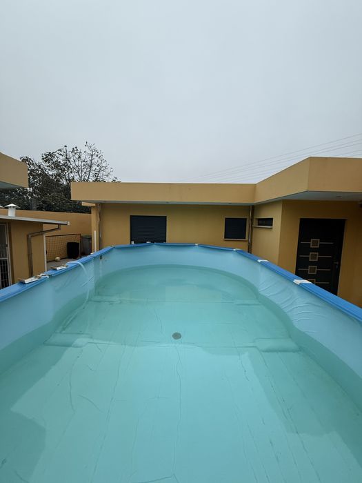 Piscina 6.10x3.75x1.22 usada