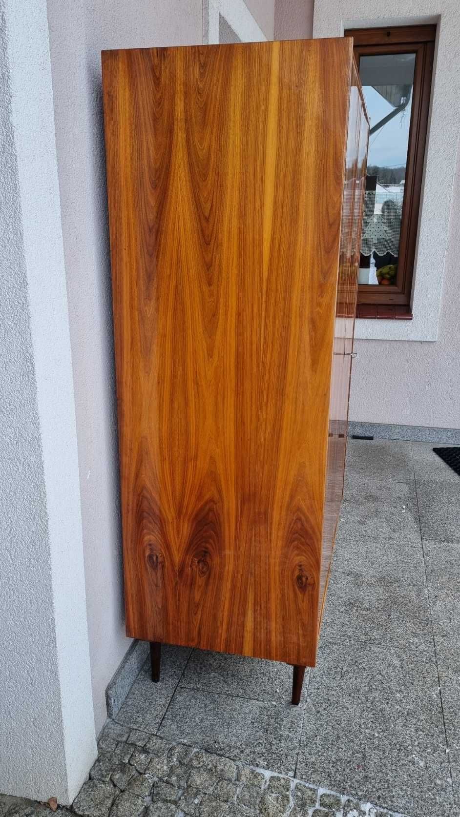 Szafa Mega Orzechowy Fornir Vintage Lata 70 Design PRL