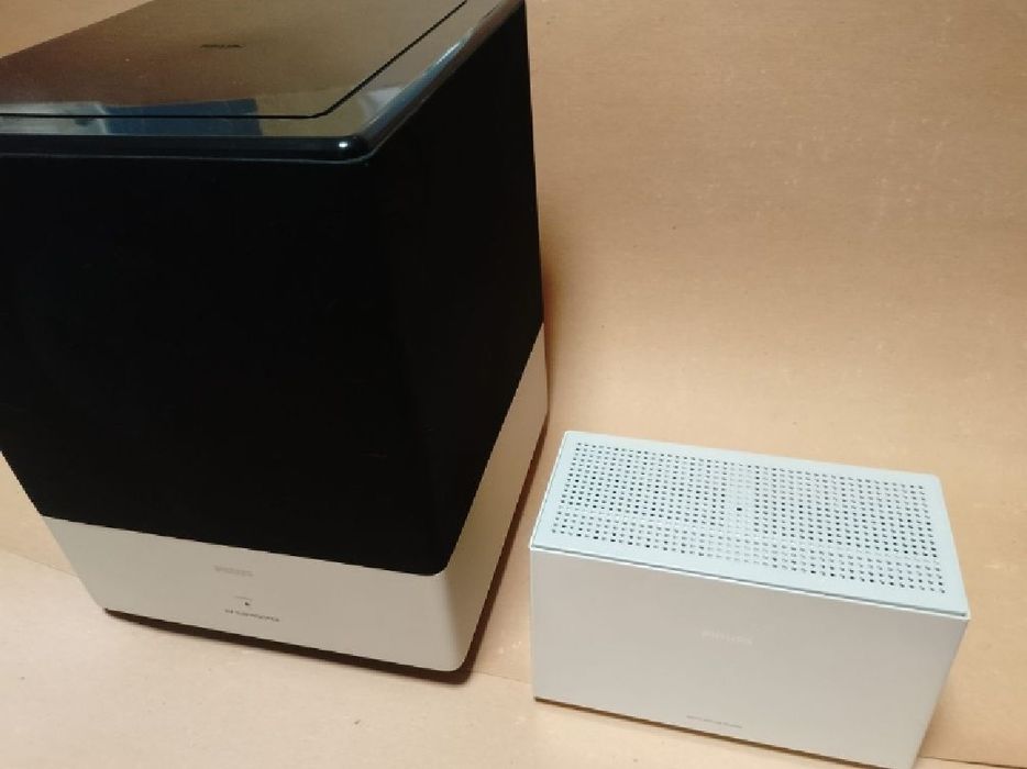 "Домашній кінотеатр 0.1-SB" "Philips HTS980W"