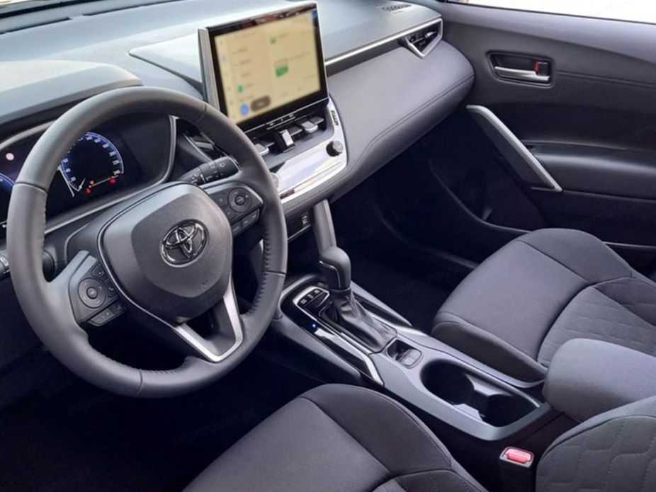 Toyota Corolla Cross Comfort 2.0 Hybrid Dynamic Force 197KM | Tempomat adaptacyjny!