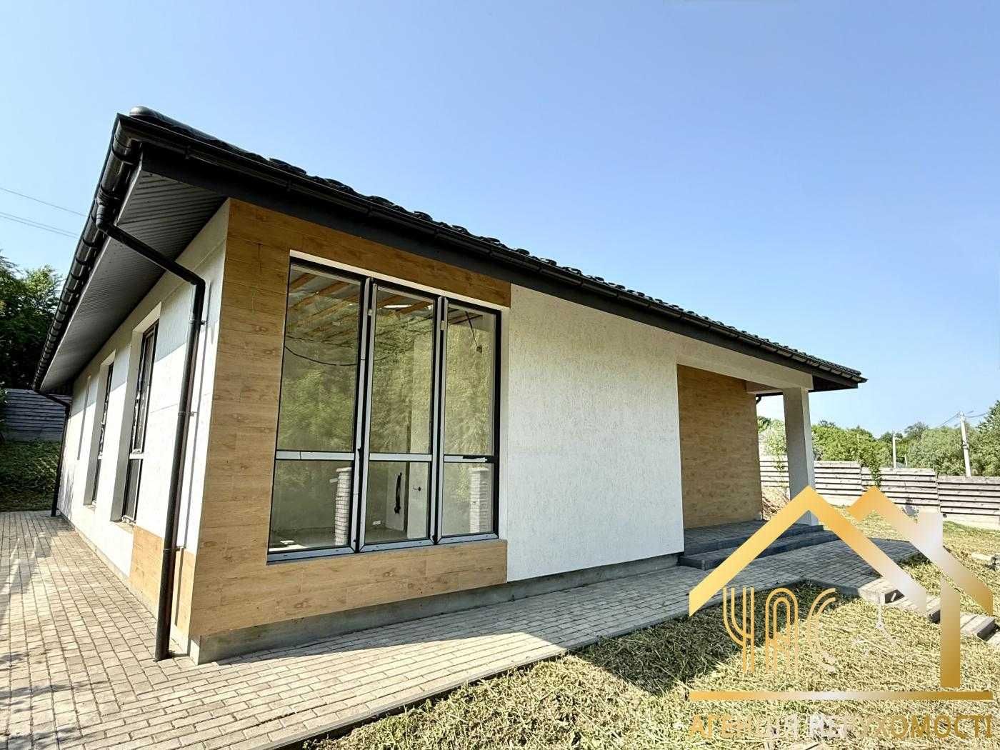 Продам одноповерховий будинок в Гатному, 146м2+9сот./150000$