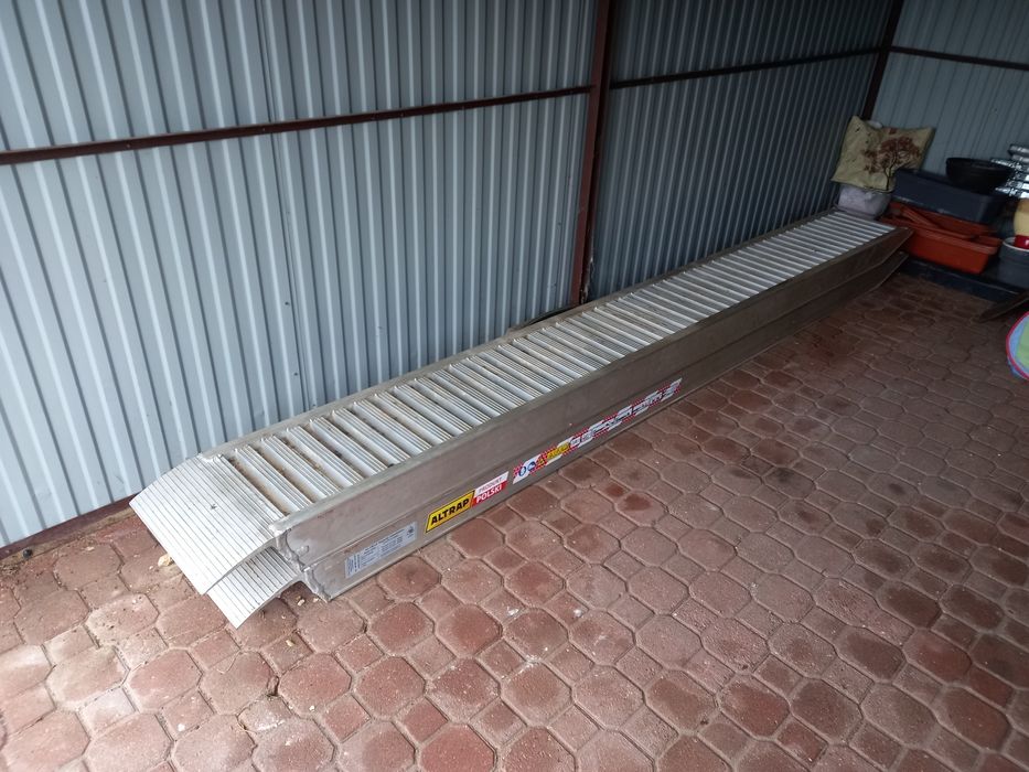 Najazdy aluminiowe 4tony 3.70 długie