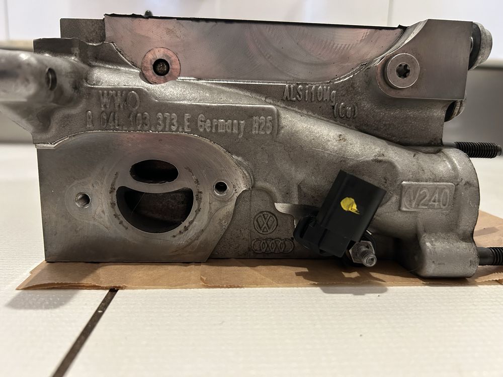 Glowica VW AUDI SKODA 2.0 TDI - 04L.103.373.E H25 + DODATKI
