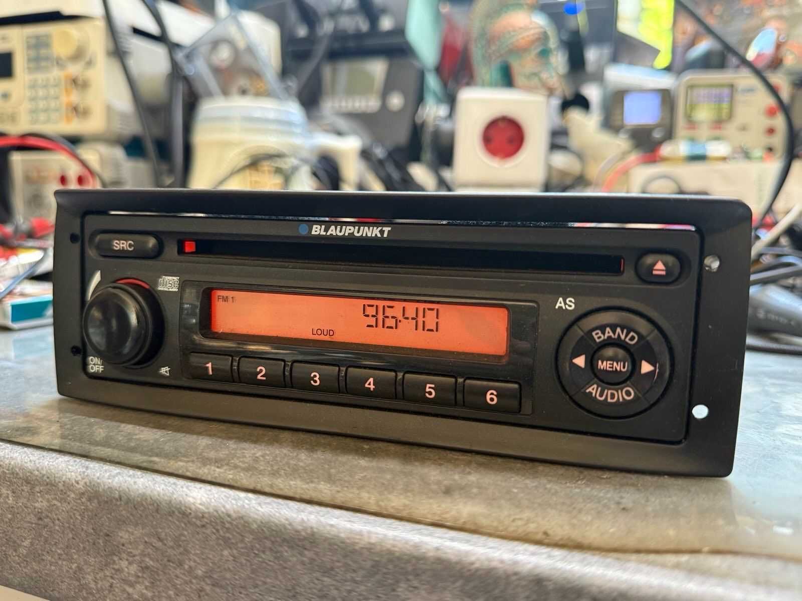 Fabryczne Radio FIAT DOBLO II CD 223 CD Blaupunkt