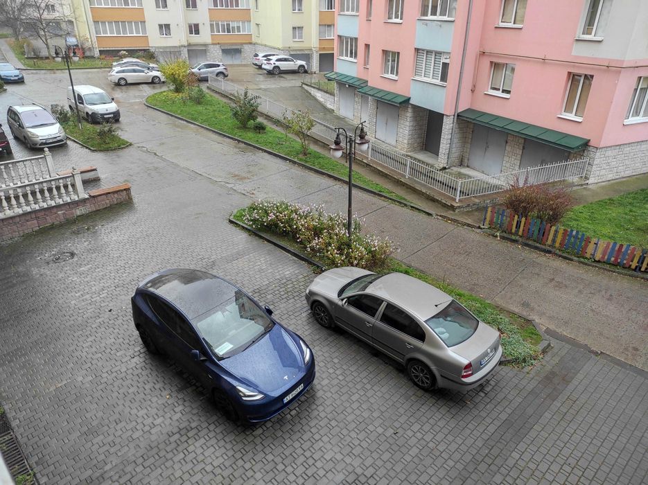 Здається в оренду 1-кім. квартира по вул. Тролейбусна, буд. 24