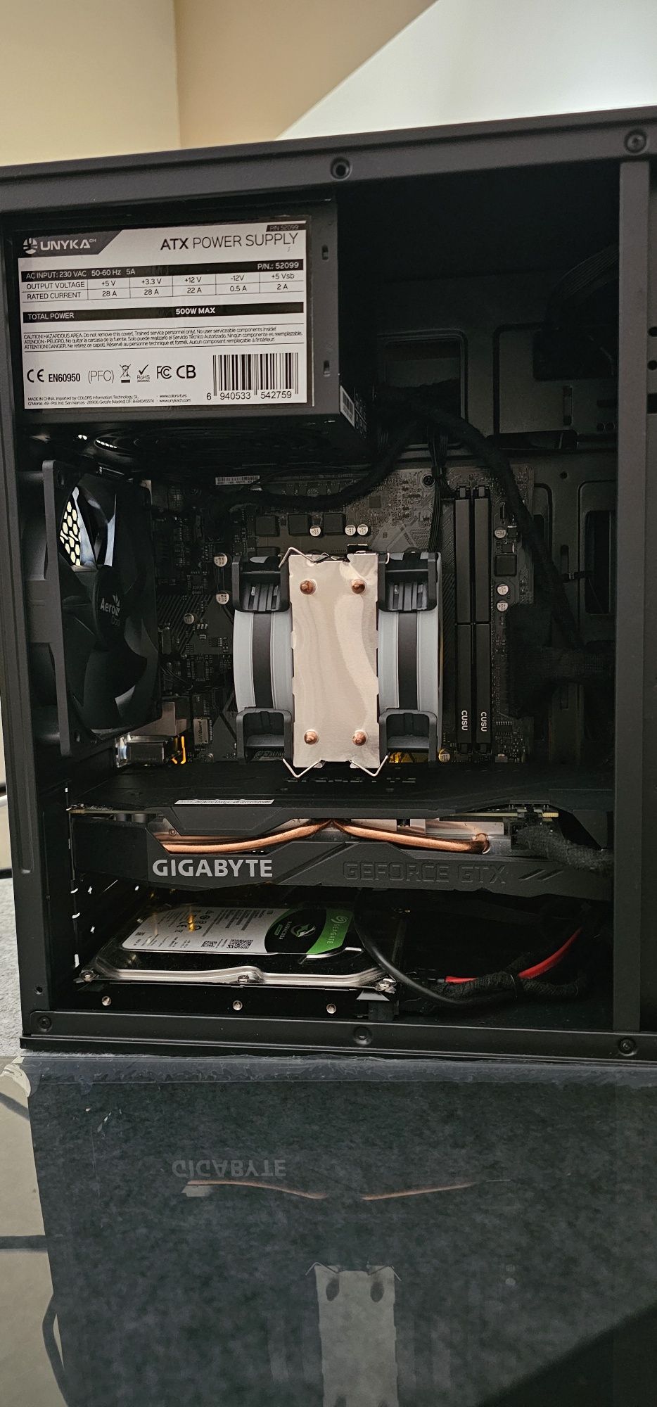Pc AMD r7 5700G, Nvidia 1660, 32gb ddr4 Como Nova