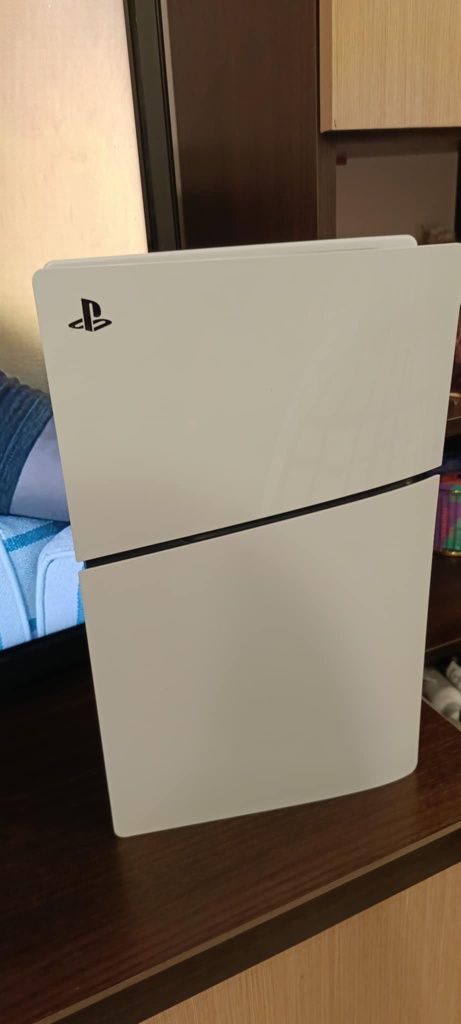 PlayStation 5 + osprzęt