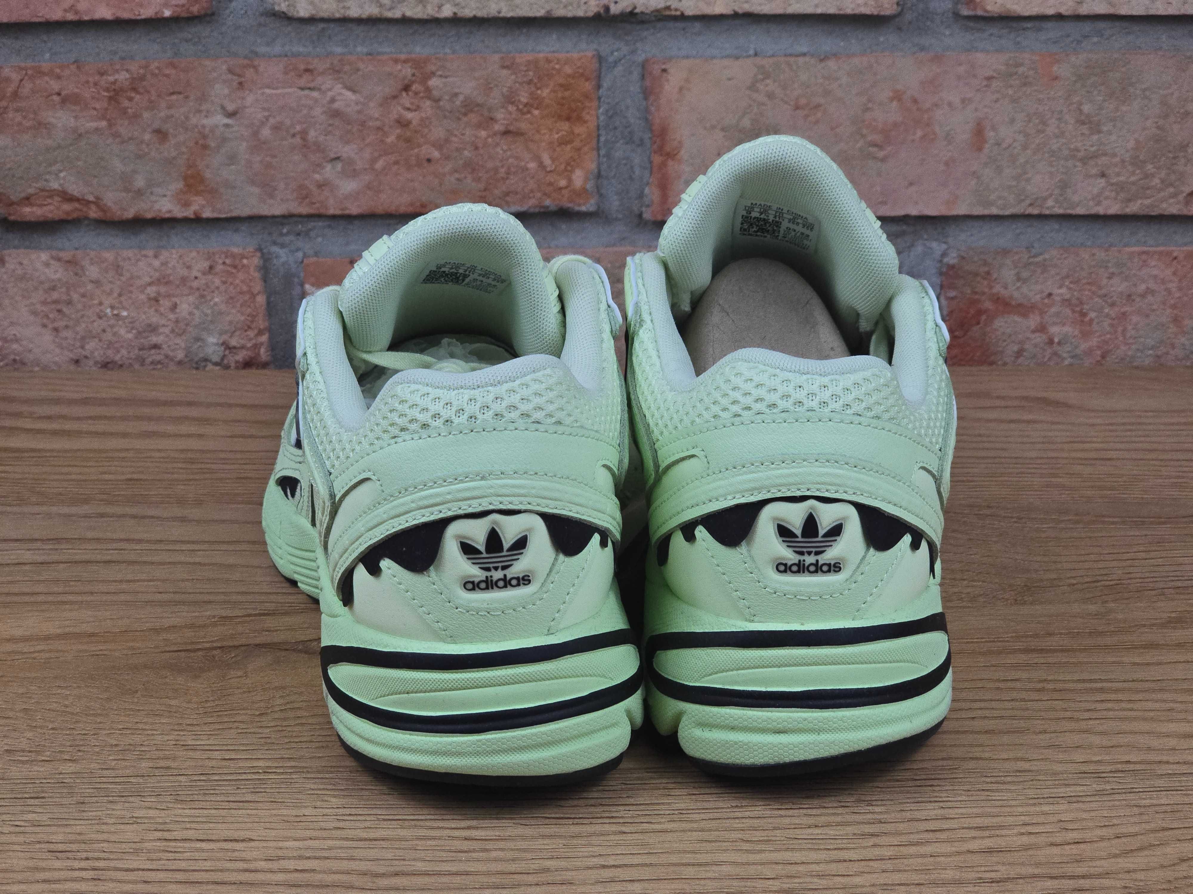 Nowe oryginalne buty Adidas Astir 41 1/3 26cm.