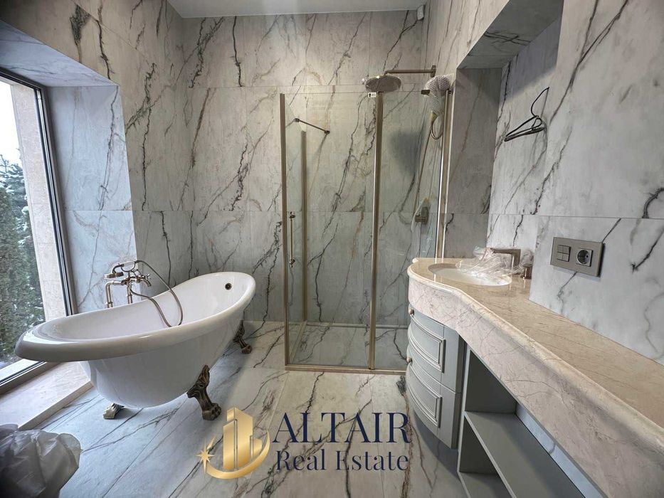 Авторский! Шикарный! Элитный! Продам новый дом в центре, Сокольники CB