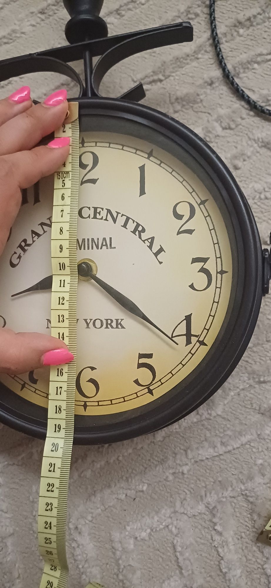 Dwustronny zegar grand terminal