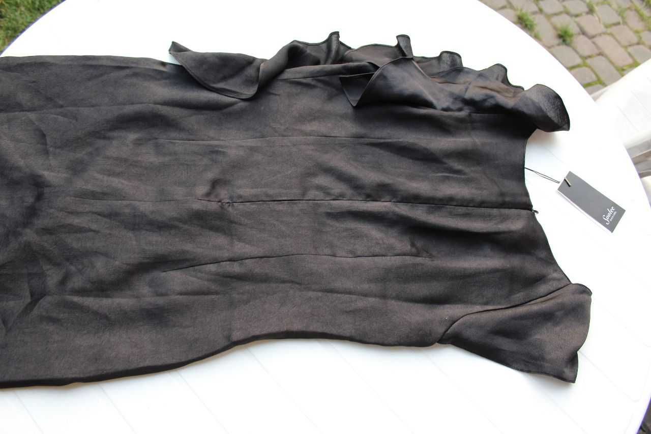 Czarna sukienka falbaną asymetryczna