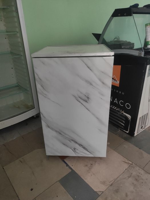 Холодильник малий , барний