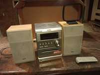 Wieża aiwa 50w aux