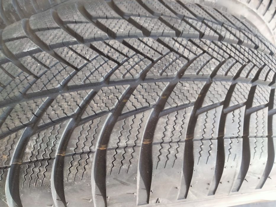 255 55R19 Bridgestone