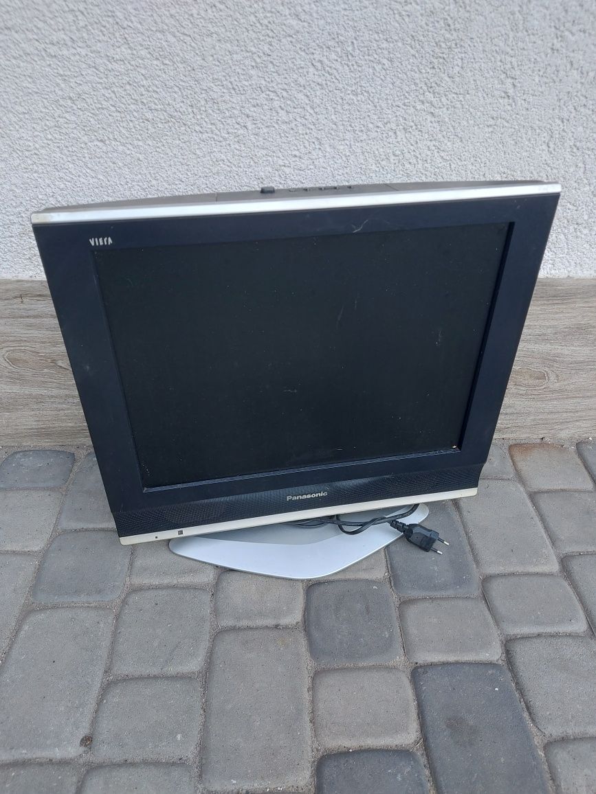 3 telewizory i 2 radia 100 % sprawne cena za komplet