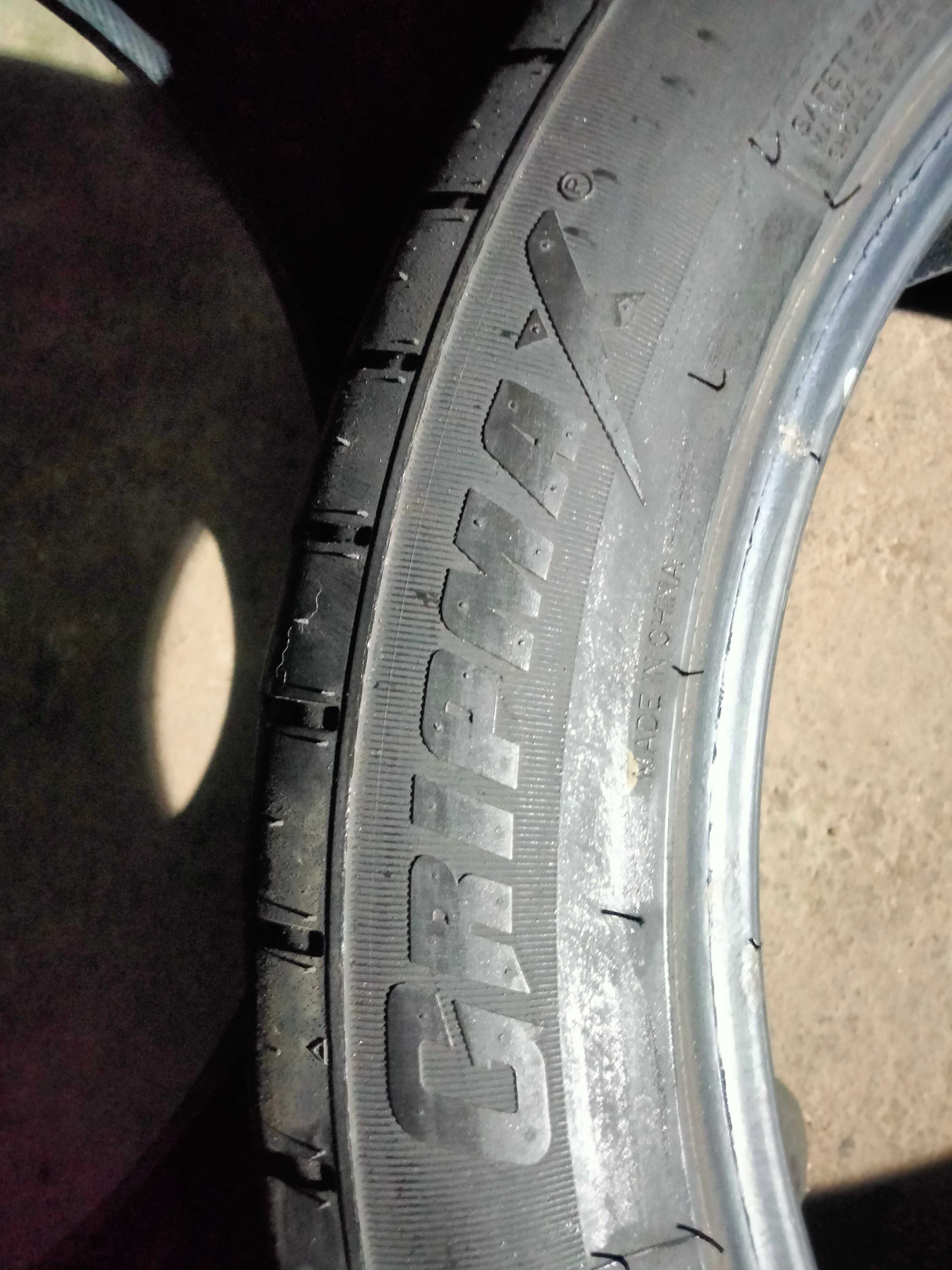 255 45 R20 Gripmax