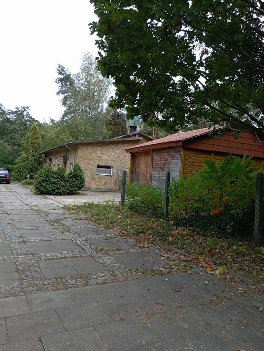 Działka i budynki pod aranżację
