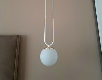 Lampa wisząca glam, biała kula