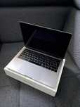 MacBook Pro 13″ / 2016r / 8GB / 512 GB / touch bar / nowa bateria !!!