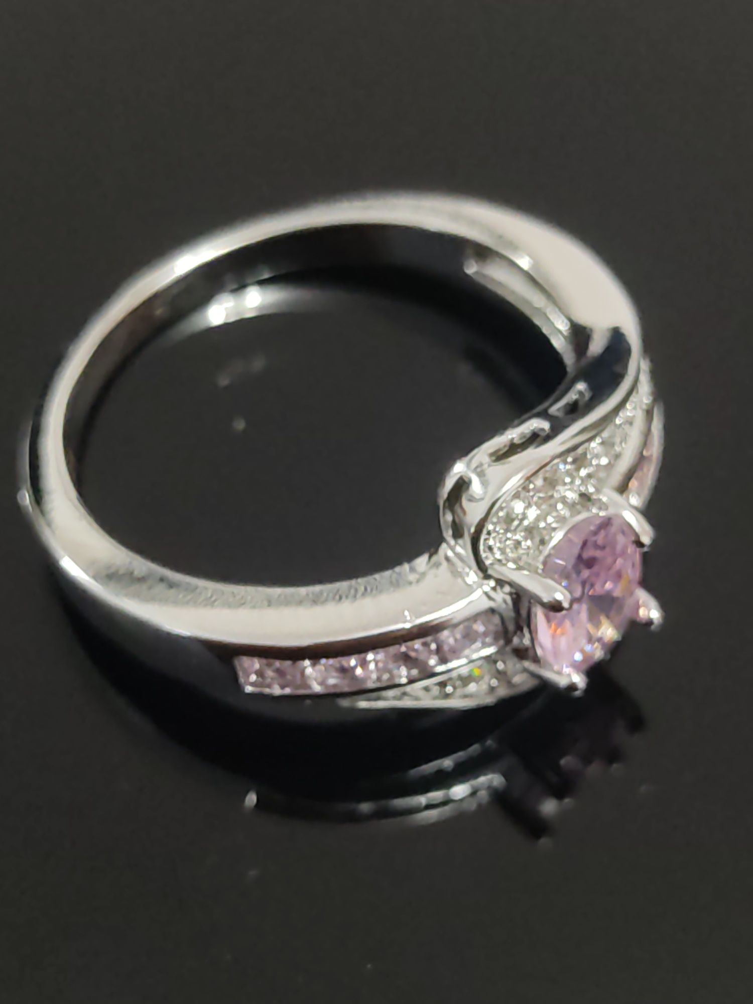 Anel de Prata com Zircônia Cúbica Rosa
