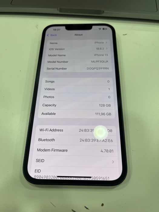 iPhone 13 128GB 89% battery