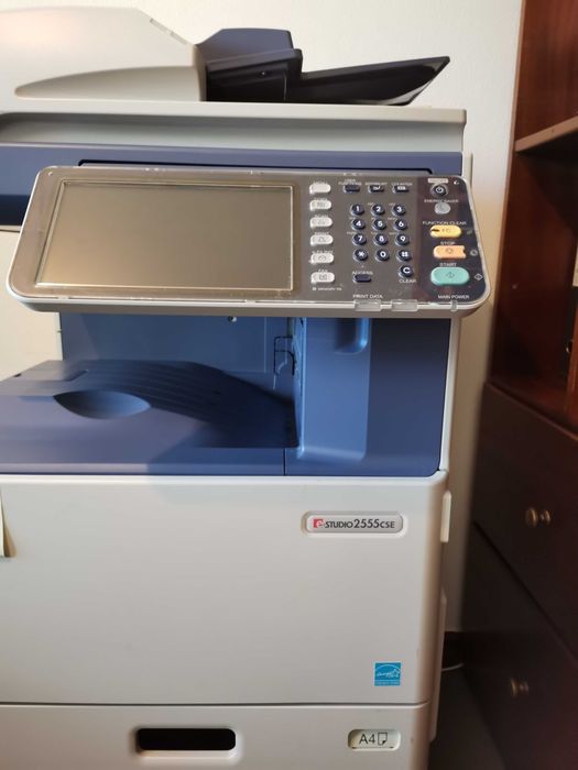 Impressora Multifunções Toshiba eStudio 2555cse