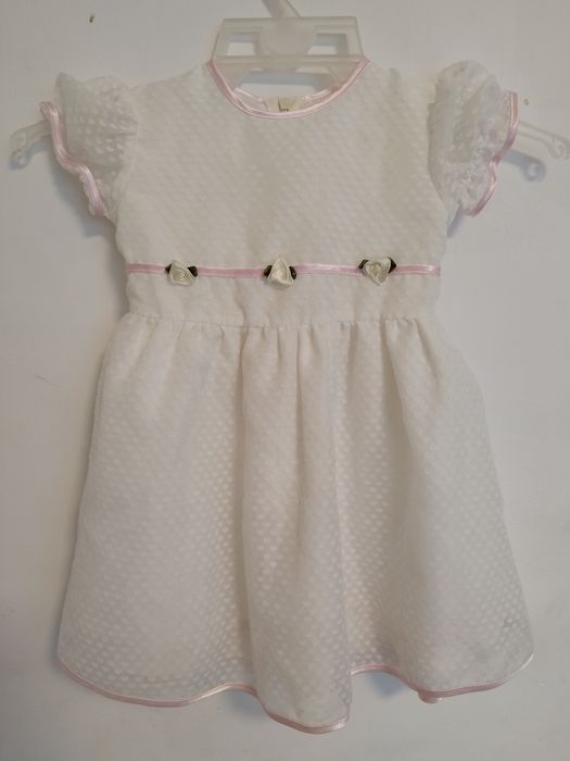 Sukienka do chrztu, opaska, buciki. Gratis dwie większe sukienki
