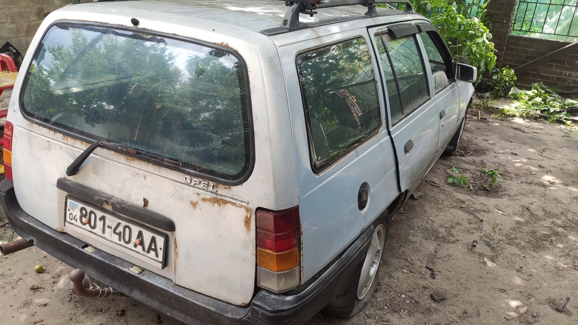 Разборка Opel Kadett караван