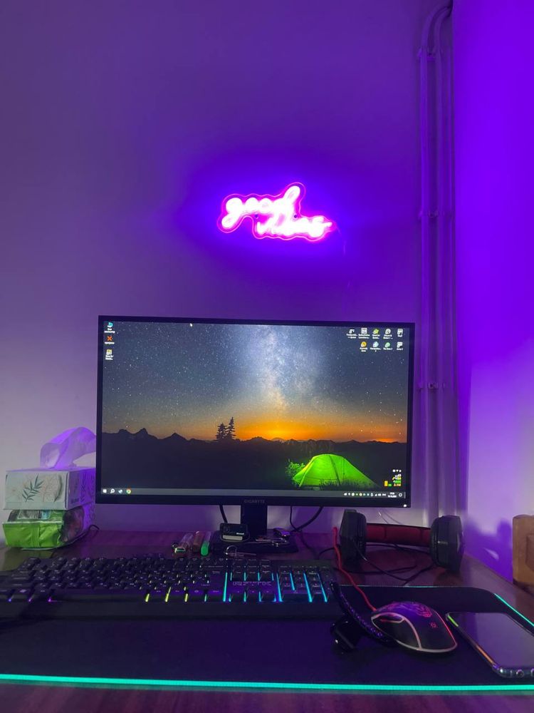 Продам монитор Монітор 27" Gigabyte GS27FC