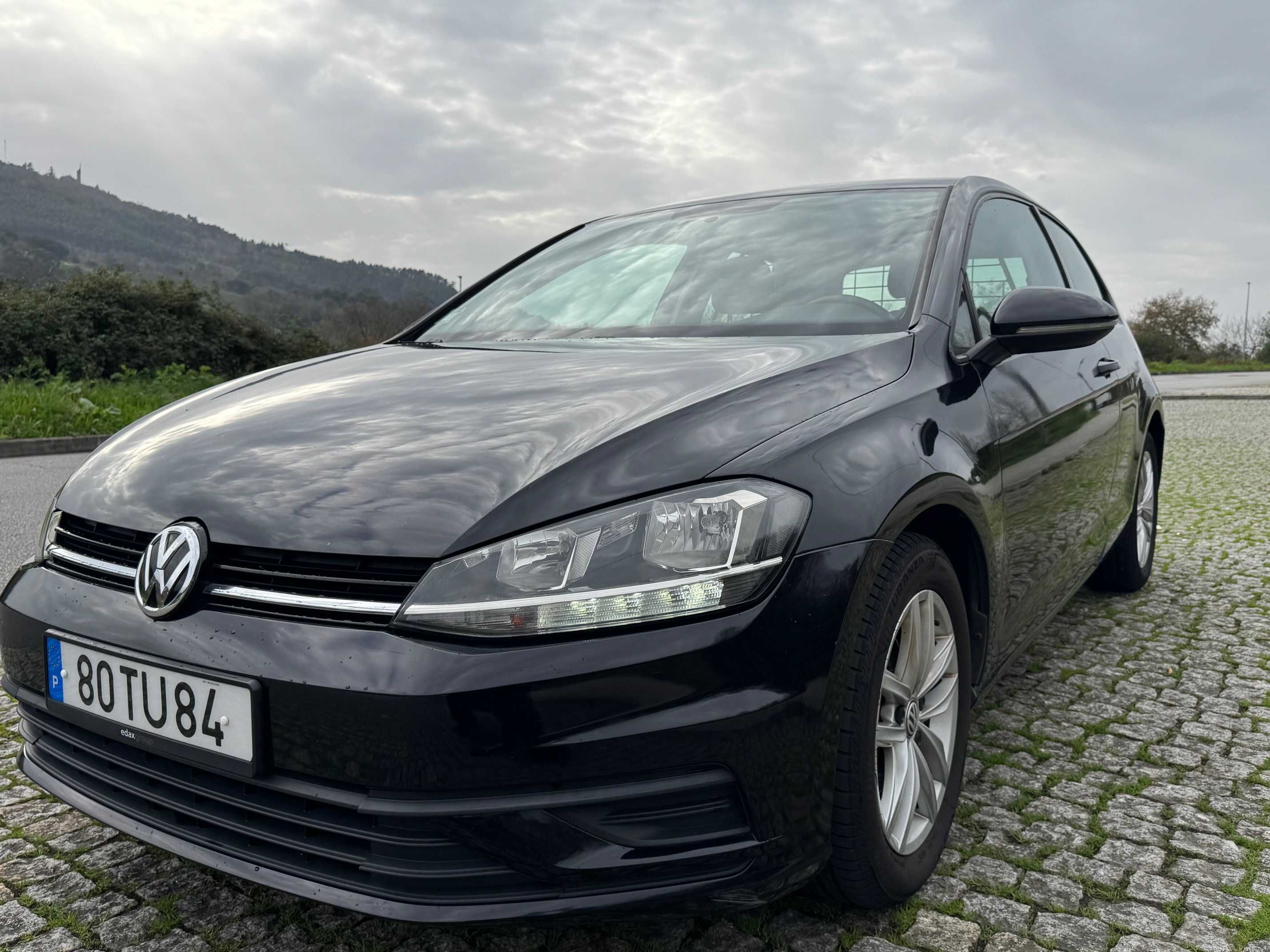 VW GOLF 2 Lugares de 2017 nacional – SELO BARATO!!!  10.500€
