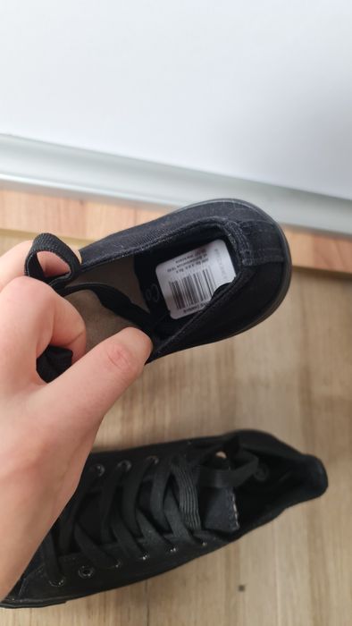 Buty do szkoły - czarne trampki r. 38