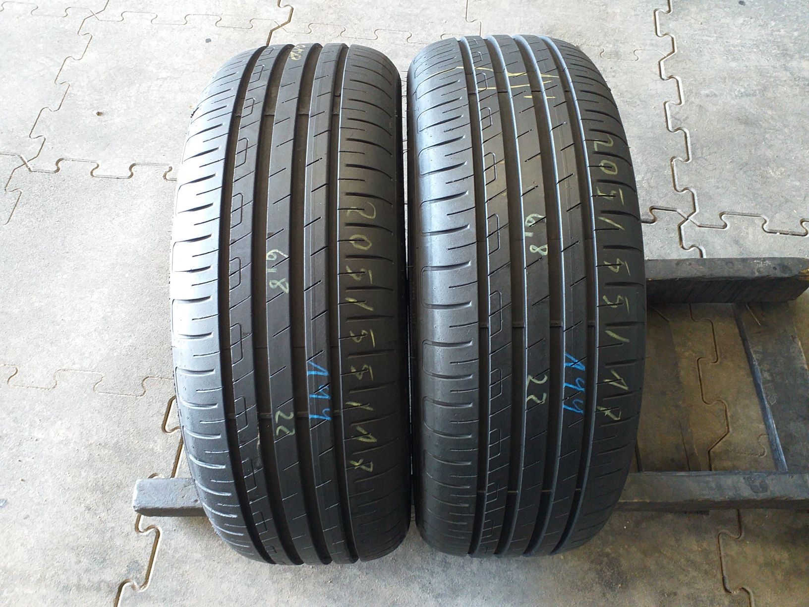 Opony 205/55R17 GOODYEAR Efficient Grip