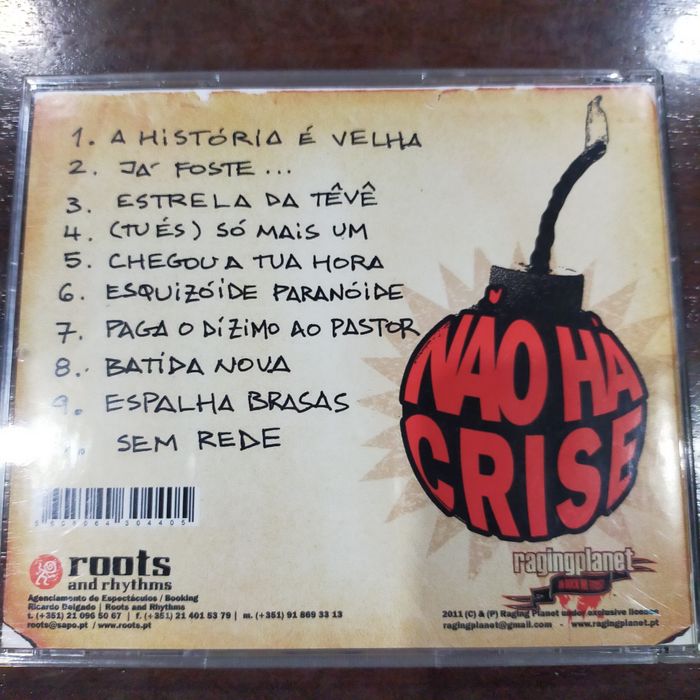 Peste & Sida - Não há crise