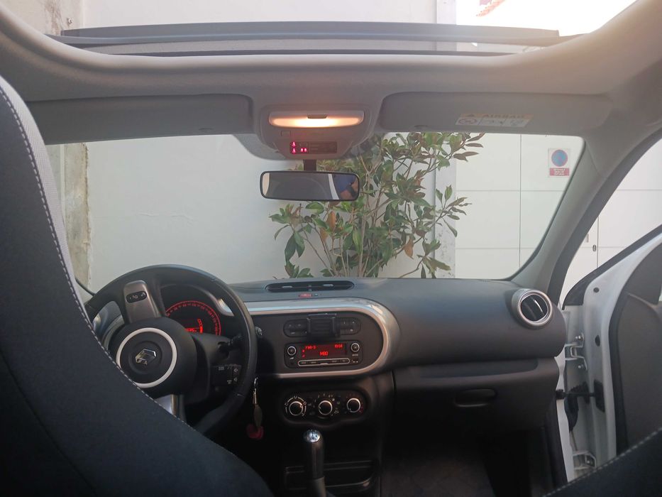 Renault Twingo 2018 (dezembro)  CABRIO / 28 635 km / Como novo !!!
