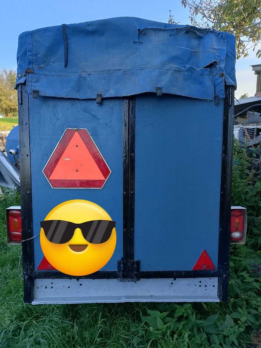 Sprzedam przyczepę do przewozu koni i bydła