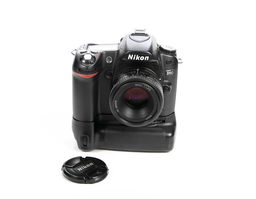 Nikon d80 jak nowy, grip oryg jak nowy 8tys