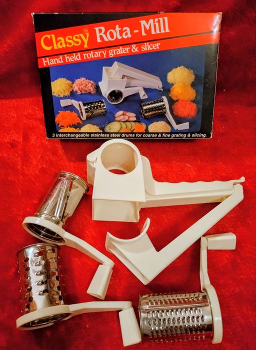 Ręczna tarka i krajalnica obrotowa. Rota-mill