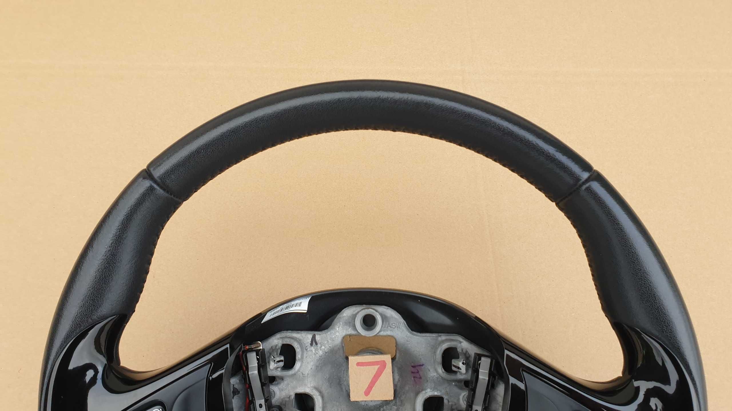 Renault Clio IV 4 kierownica skóra multifunkcja nr7