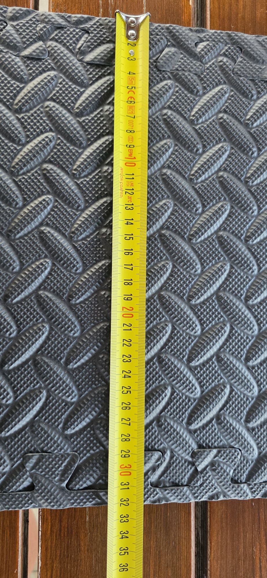 Sprzedam maty puzzle pod basen, wodoodporny sztywny podkład 72 szt.!