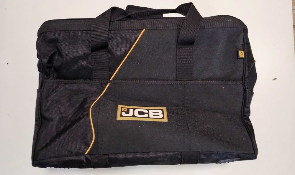Sprzedam torbę JCB