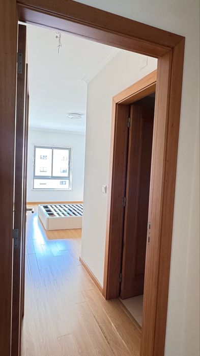 Apartamento T2 Cacem C/ Garagem e Suite