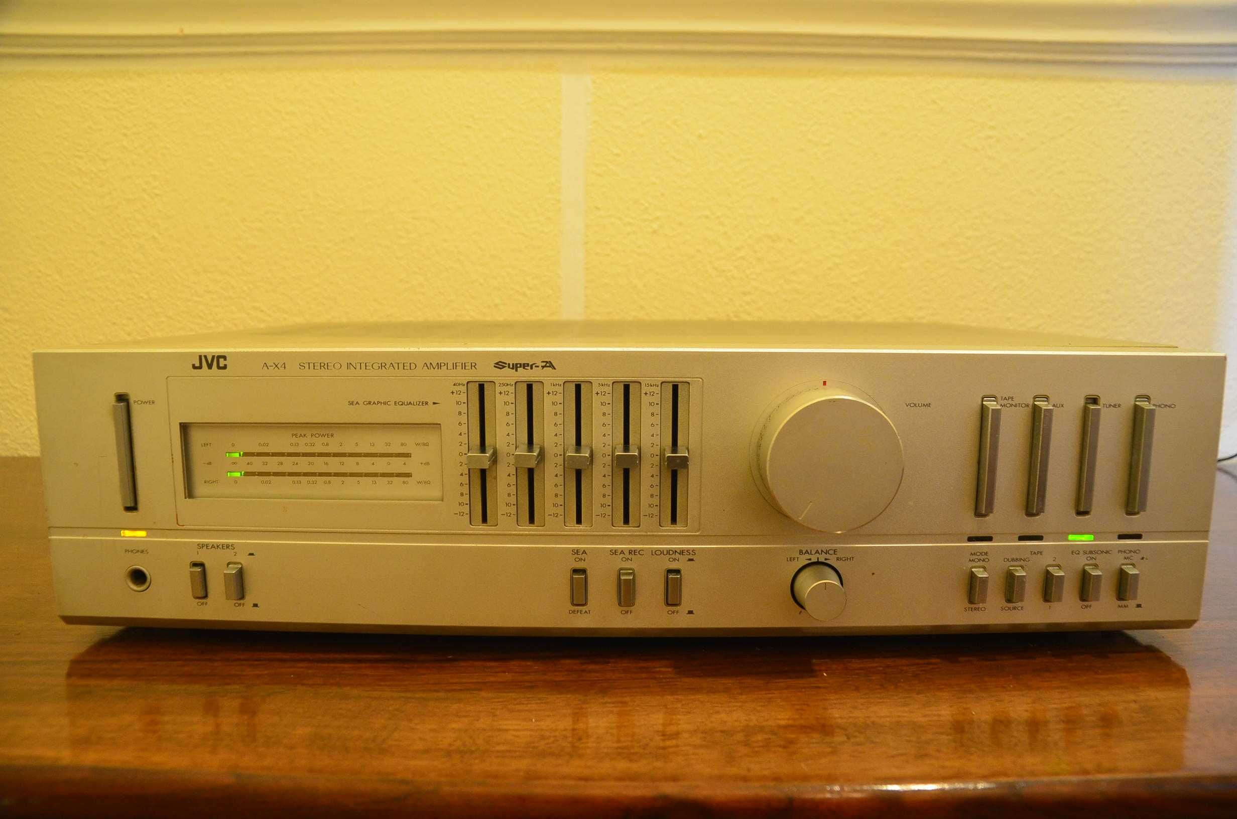 Amplificador JVC A-X4