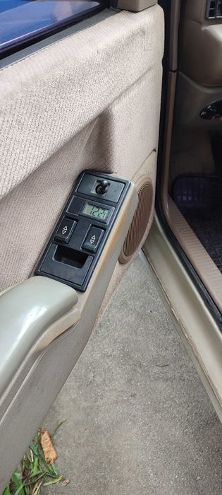 РЕНО 25, французский бизнес класс