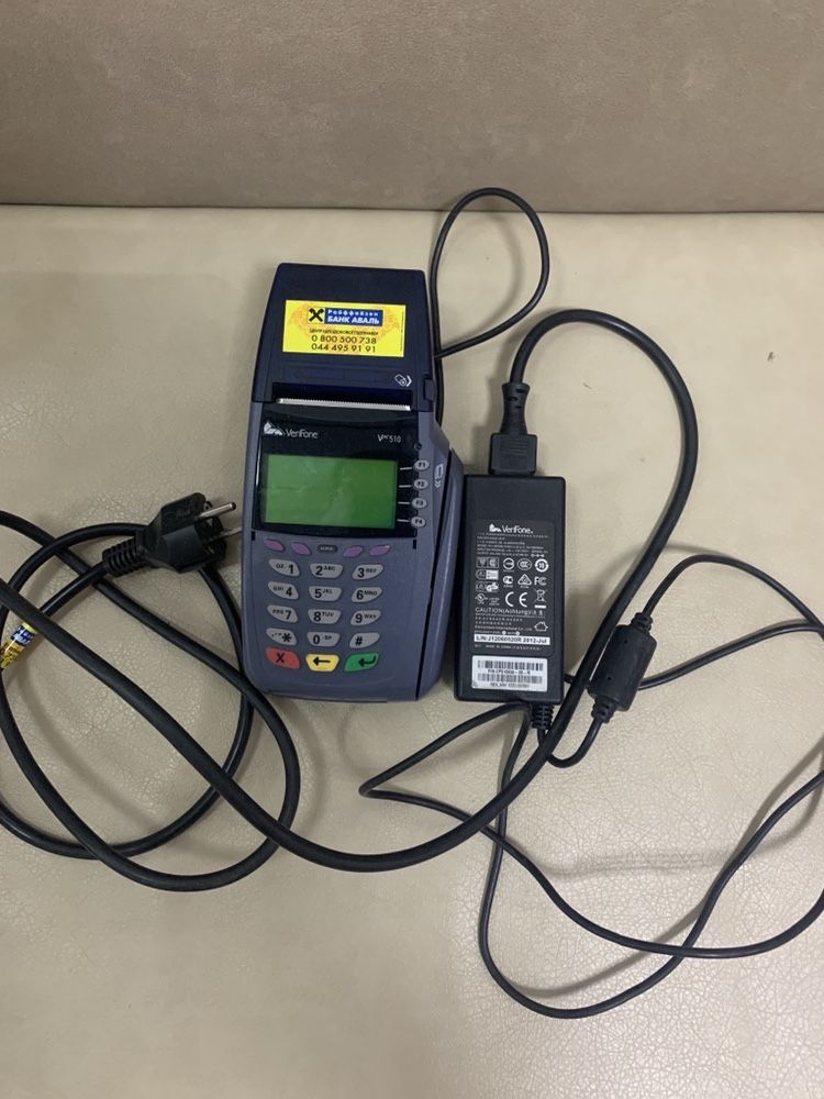 Настольный банковский POS-терминал VeriFone Vx510